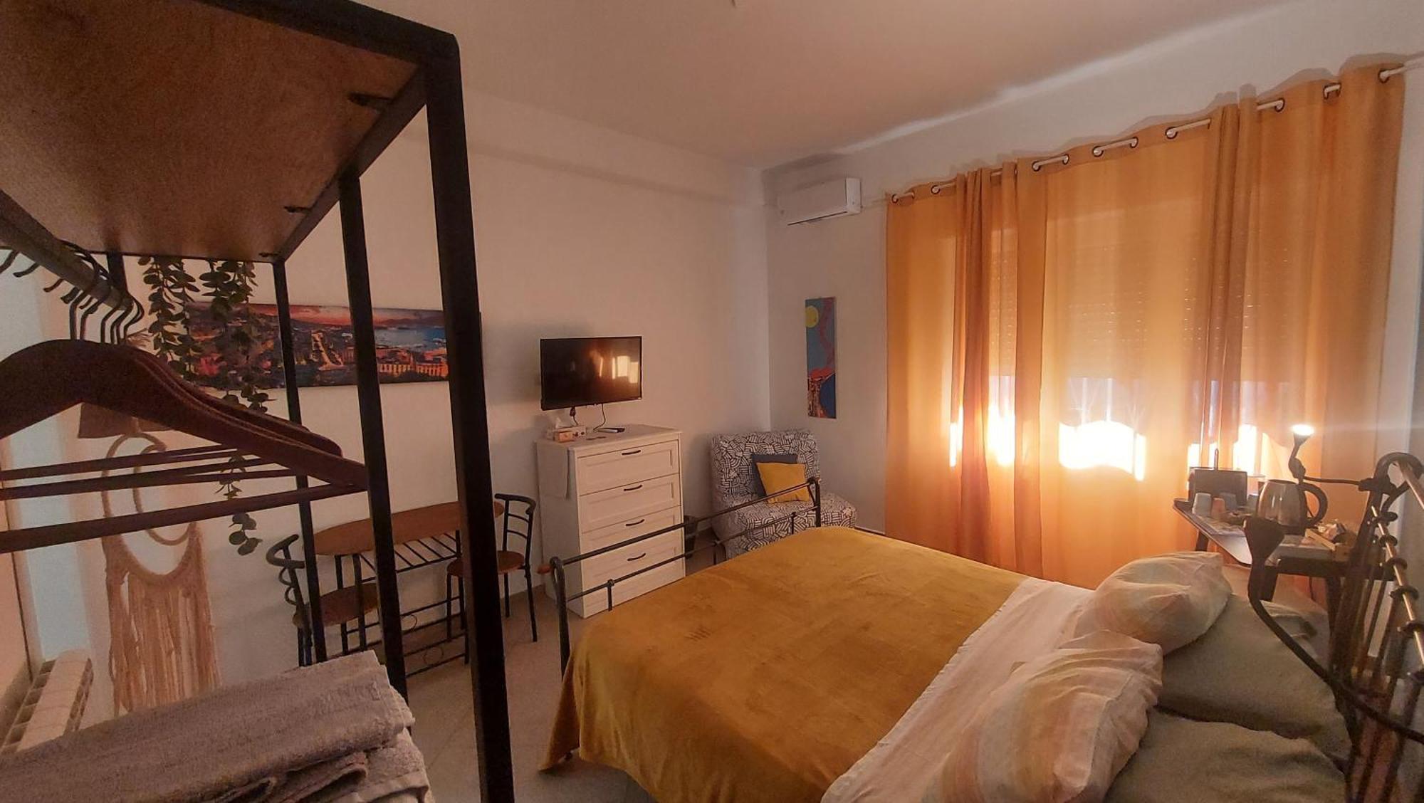 Morghen 88 Vomero Rooms Napoli Ngoại thất bức ảnh